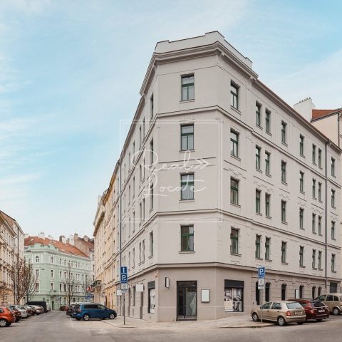 Sale, Flats 1+KT, 73m² – Praha – Žižkov