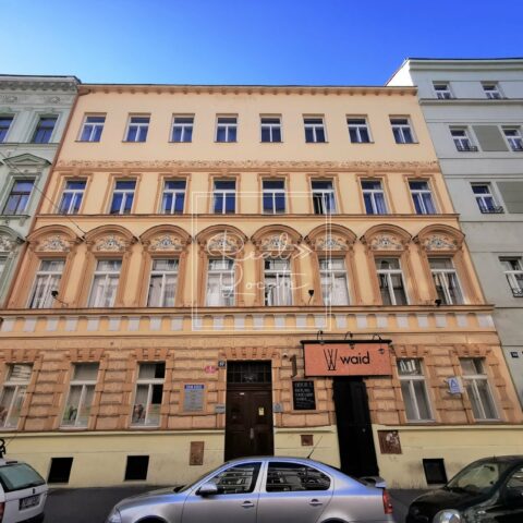 Pronájem volných kanceláří/komerčních prostorů – 111.50m2, Praha 2 – Vinohrady